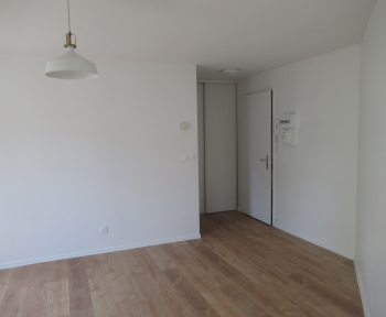 Location Studio 1 pièce Courdimanche (95800) - résidentiel