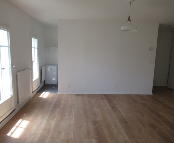 Location Studio 1 pièce Courdimanche (95800) - résidentiel
