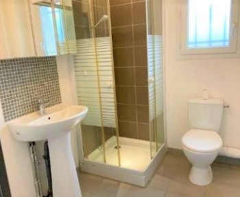 Location Appartement 3 pièces Robion (84440)