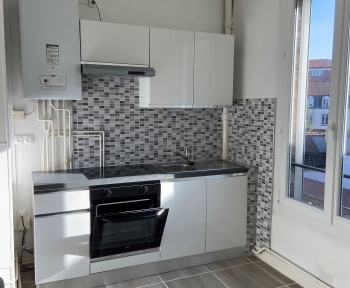 Location Appartement 2 pièces Reims (51100) - clairmarais