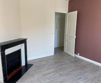 Location Appartement 2 pièces Reims (51100) - clairmarais