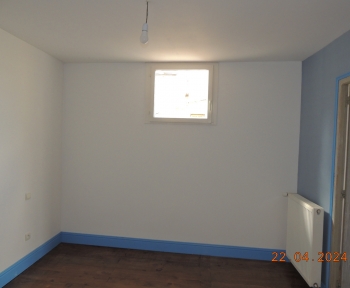 Location Appartement rénové 4 pièces Nogaro (32110)