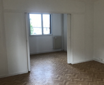 Location Appartement 3 pièces Reims (51100) - EUROPE