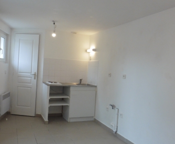 Location Appartement 2 pièces Saulx-Marchais (78650)