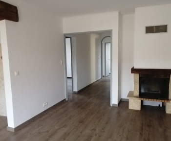 Location Maison 4 pièces Sorgues (84700)